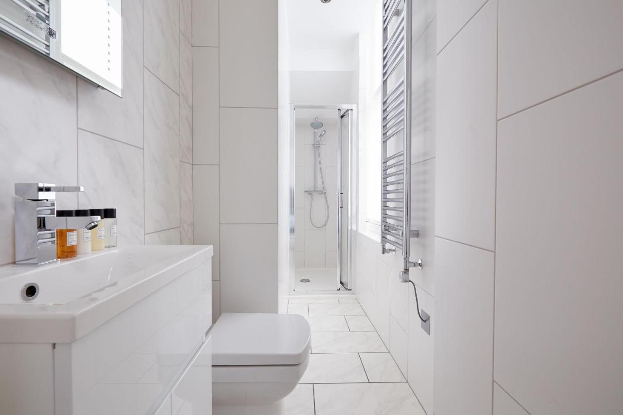 2Vh Virginia House, 31 Bloomsbury Way By City Living Londen Buitenkant foto
